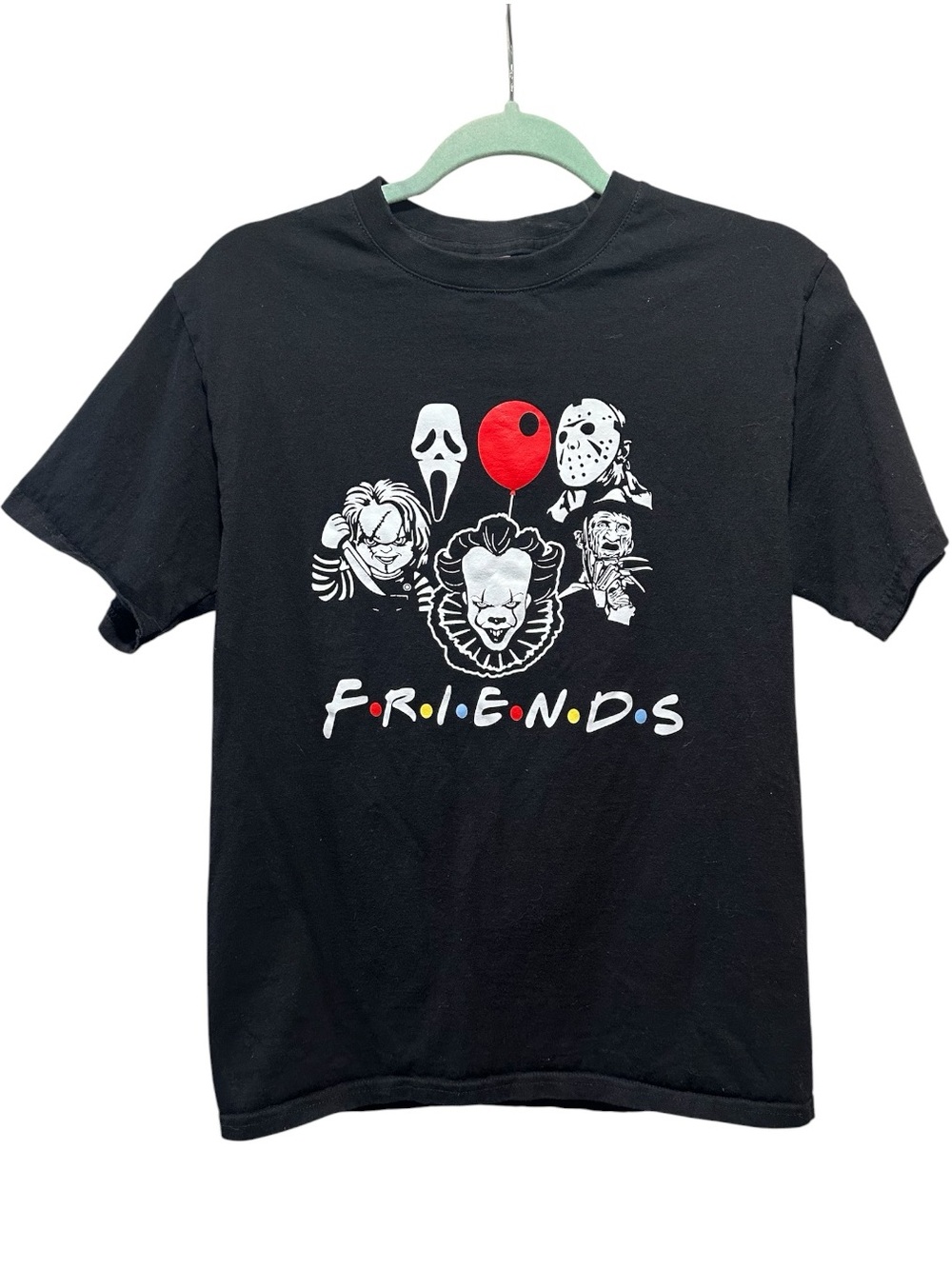 Halloween Slasher Friends Tee Shirt Size M